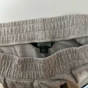 American Eagle Outfitters Women’s Gray Bottoms Size Medium